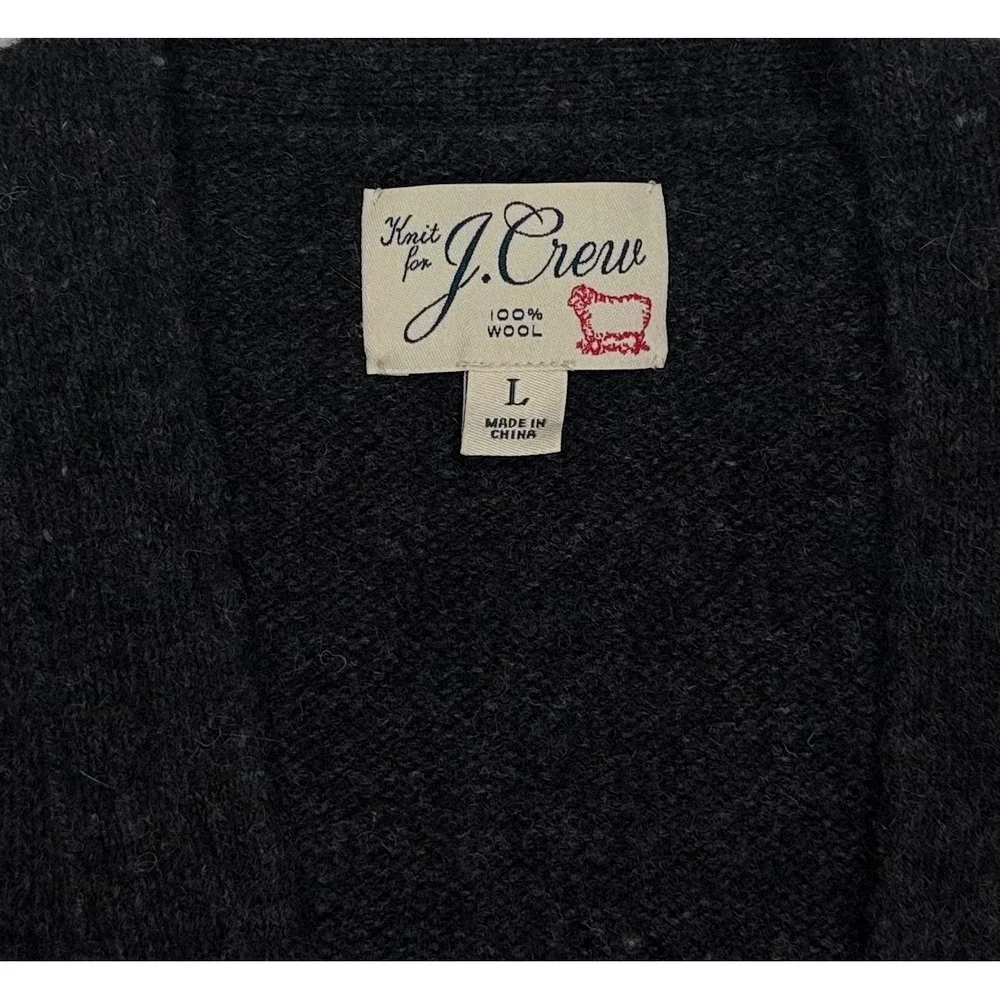 J Crew 100% wool grey knit v neck front pocket cardigan sweater mens large